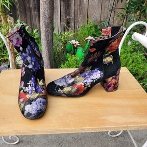 Miss L Fire Floral Patterned Women's Ankle Boots